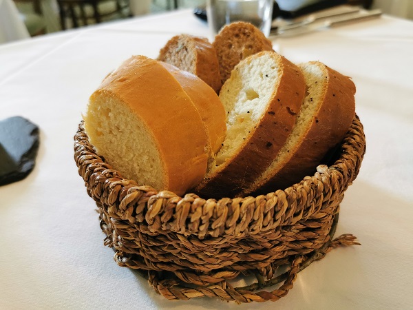 Arundell Arms Hotel - Bread