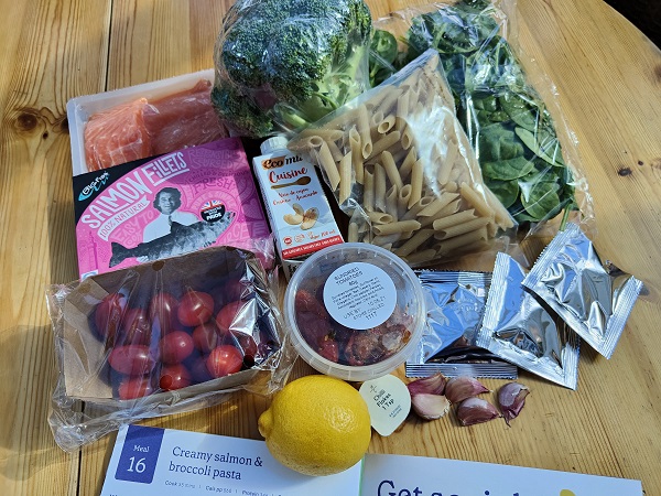 Mindful Chef - Creamy salmon and broccoli pasta - ingredients