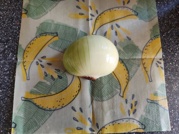 WaxWrap onion 1