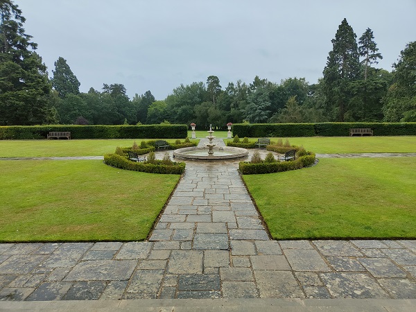 Easthampstead Park Hotel - Grounds 1