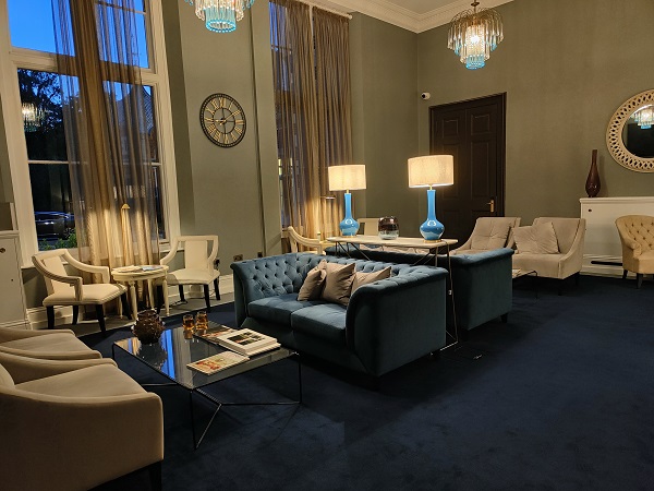 Easthampstead Park Hotel - Lounge