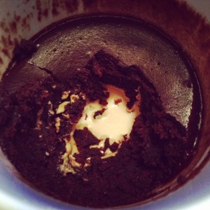 Recipe: Microwaved chocolate mug cake with a melted peanut butter centre