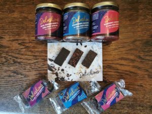 Delushious cakes and spreads: Review