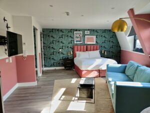 Your Apartment, Clifton Village: Review